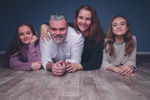 Natscha mit Ehemann und Kinder
